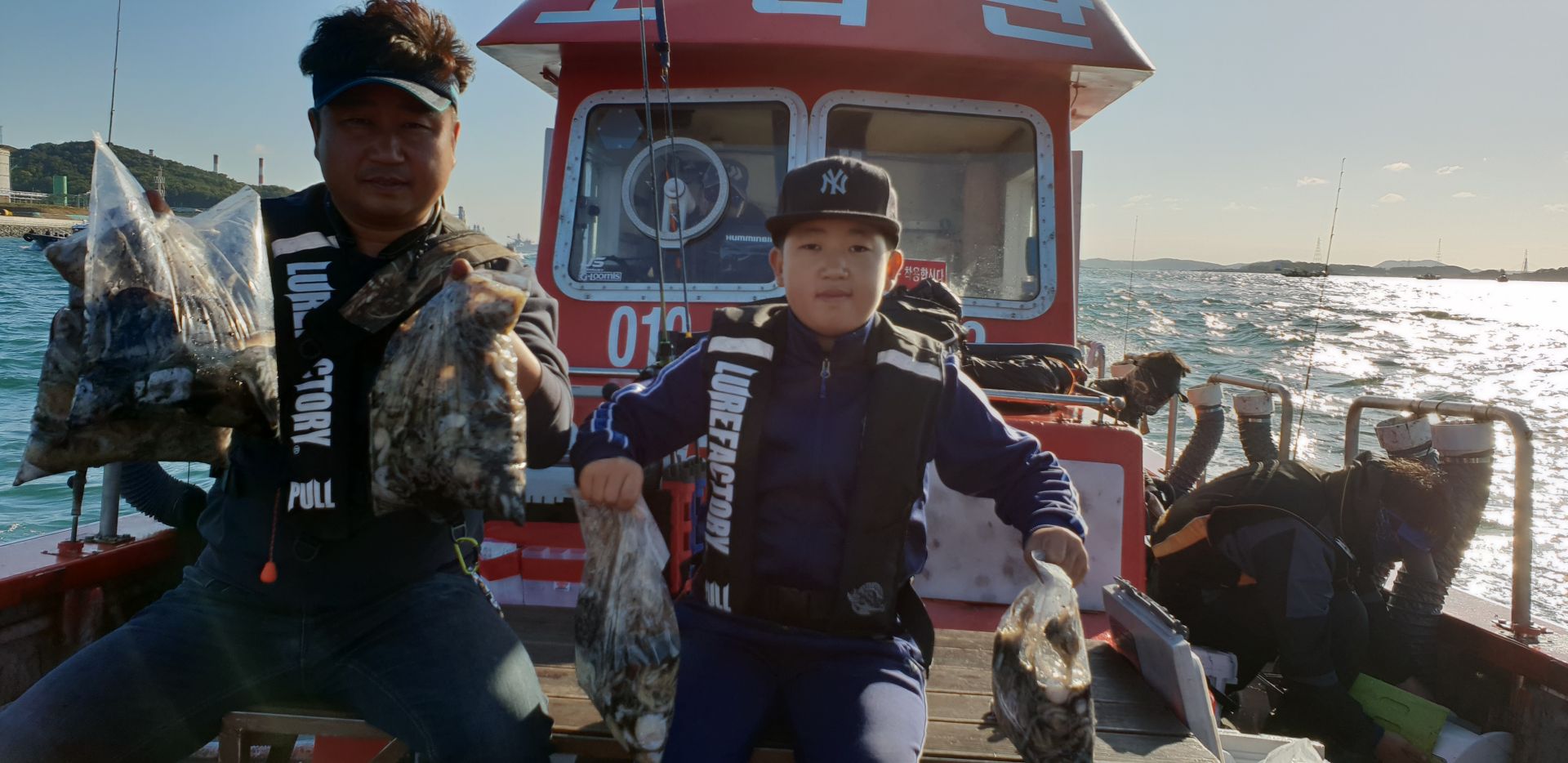 10월 16~17일 천북 회변항 조나단호 쭈꾸미 조황