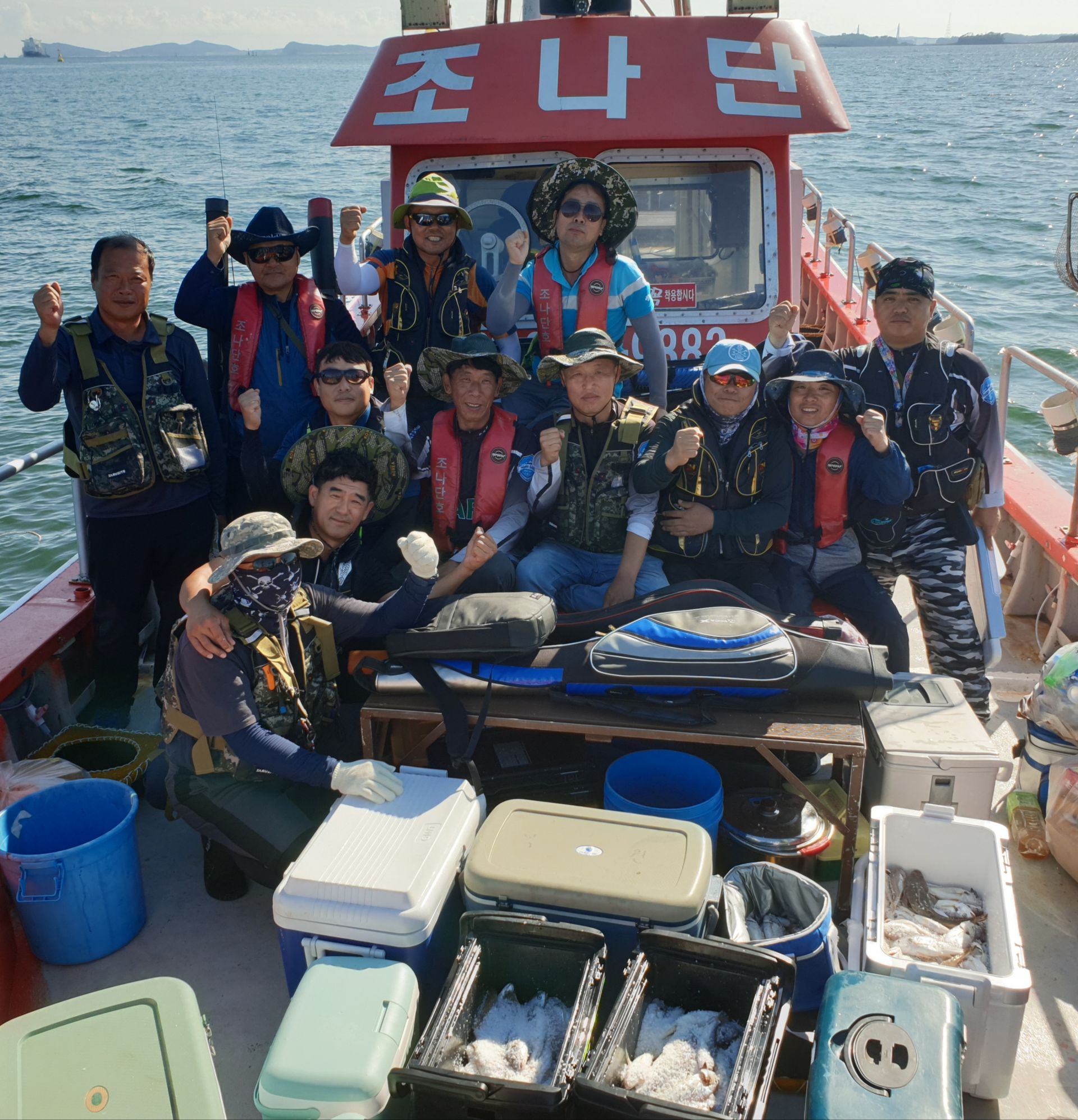 8월25일 천북 회변항 조나단호 백조기 조황