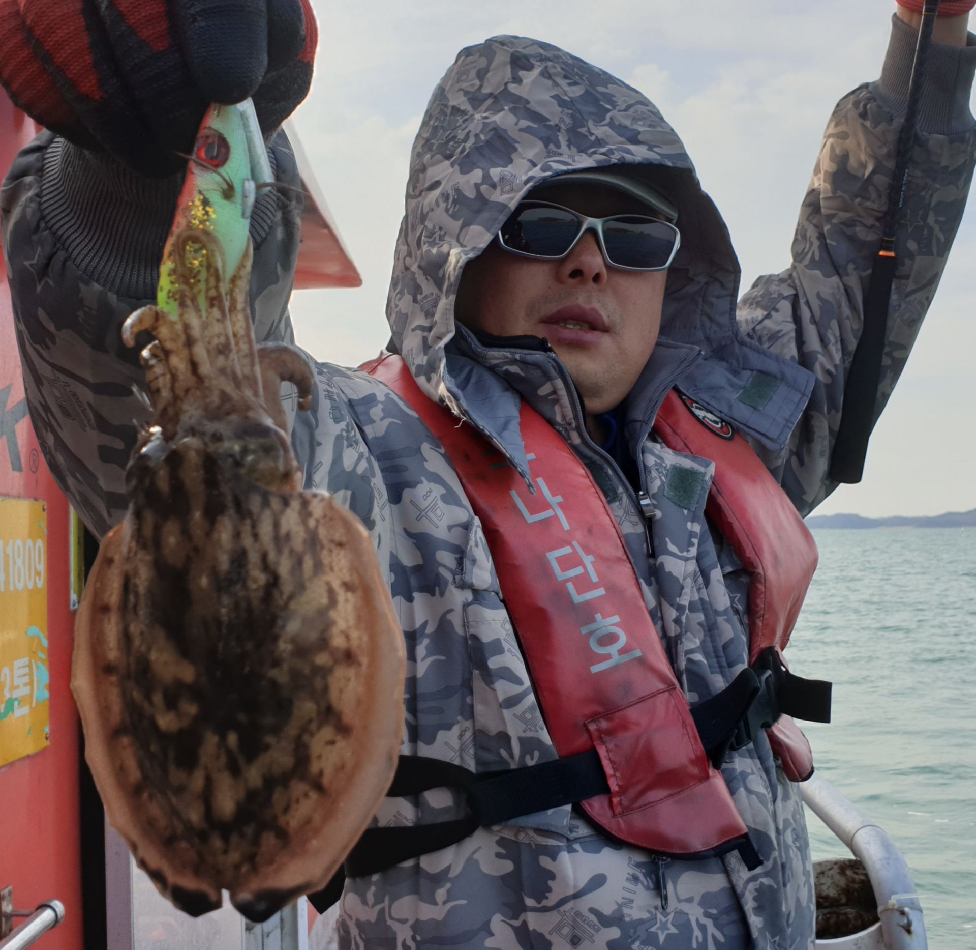 11월 21일 천북 회변항 조나단호 쭈꾸미,갑오징어 조황