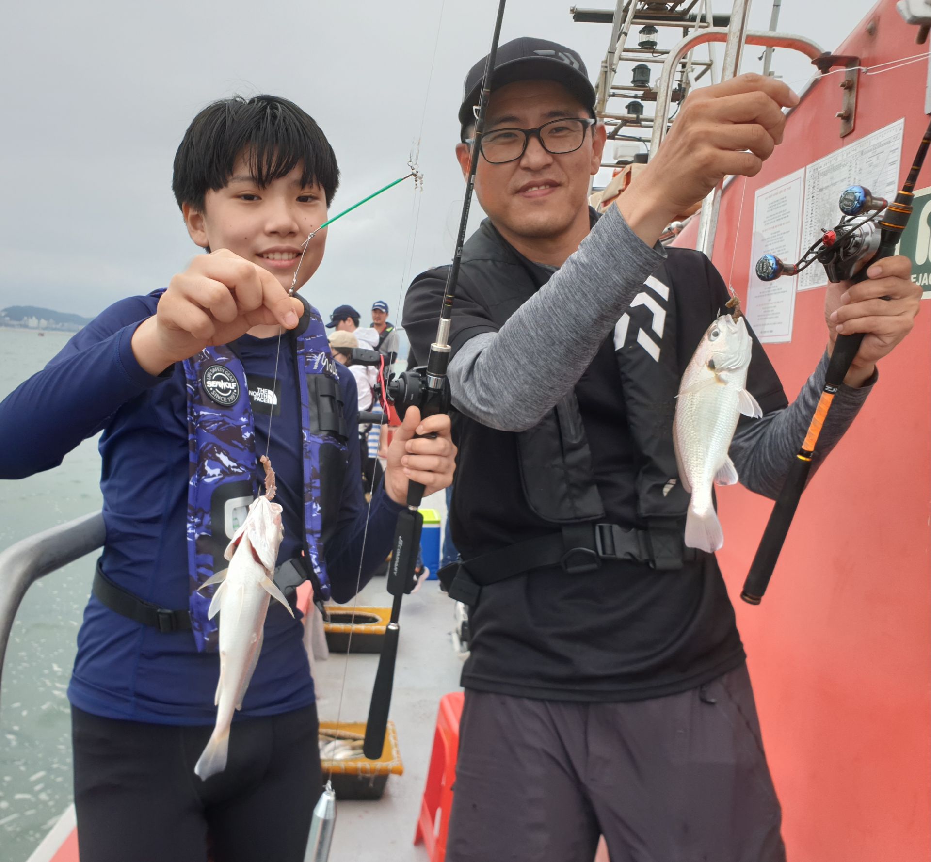 7월26일 회변항 조나단호 백조기 출항 조황